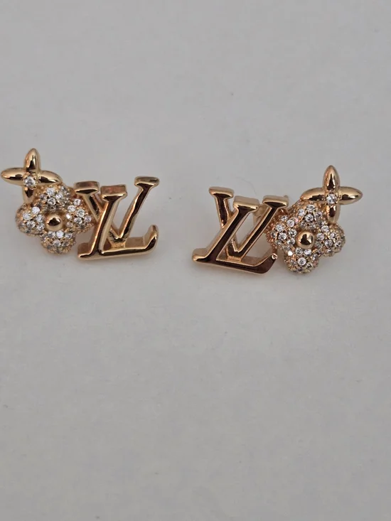 Louis Vuitton 18kgp Gold Crystal Monogram Flower Stud Earrings - Picture 2 of 8